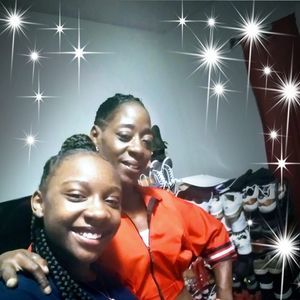 Meet your Posher, Robyn